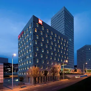 Ibis Barcelona Santa Coloma 2*, Santa Coloma de Gramanet Spanyolország